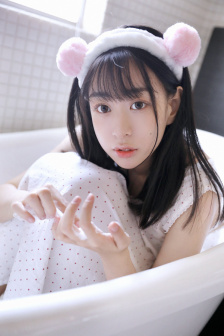 弄青梅PO